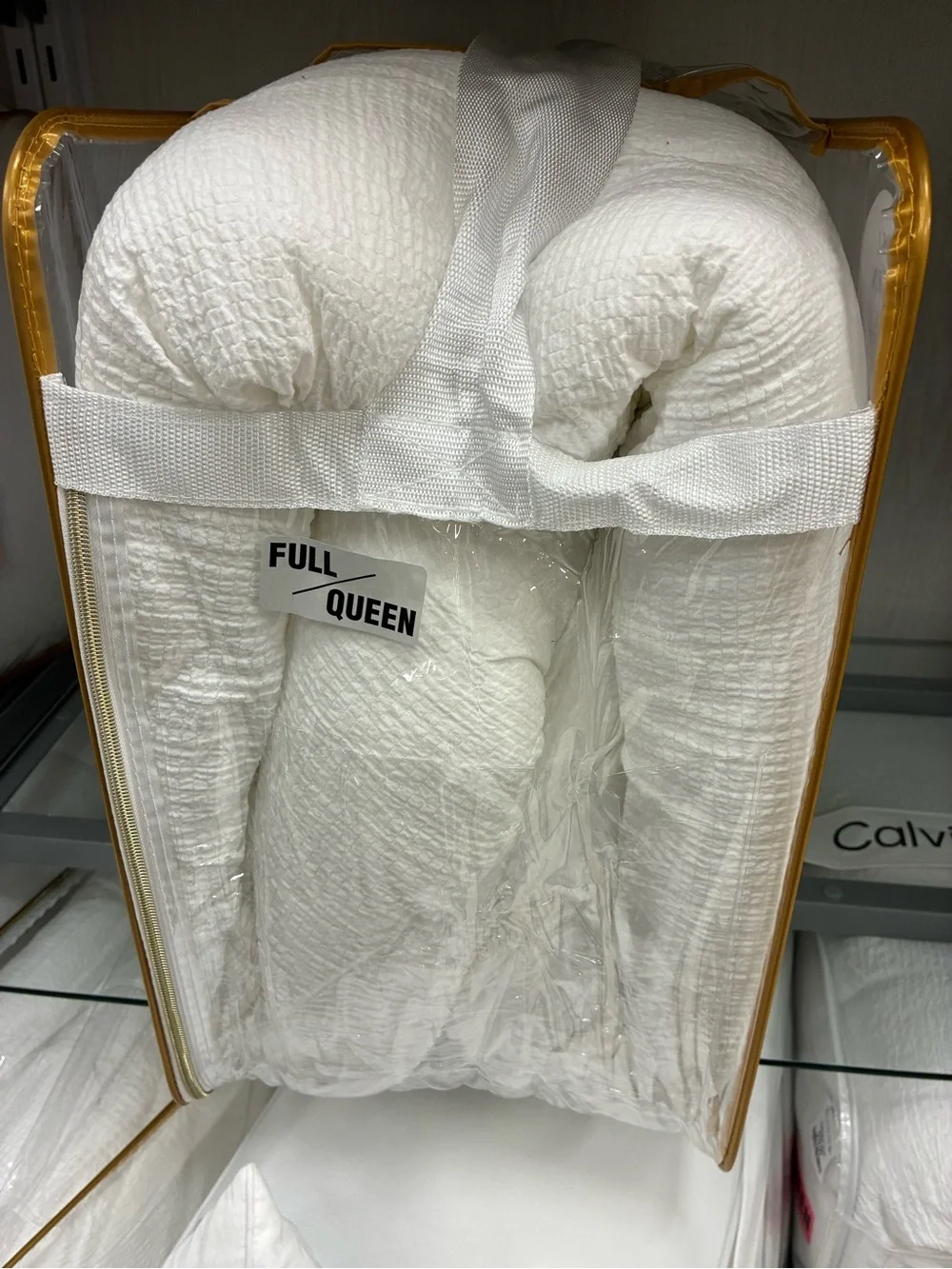 cupcakes & cashmere White Full/Queen Textured Comforter Set